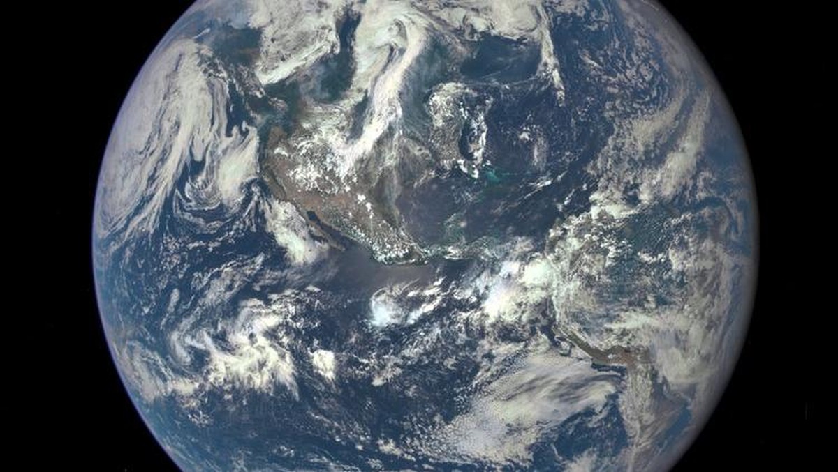 Dulu Bumi Punya Tetangga? Kisah Tabrakan Dahsyat yang Menciptakan Bulan