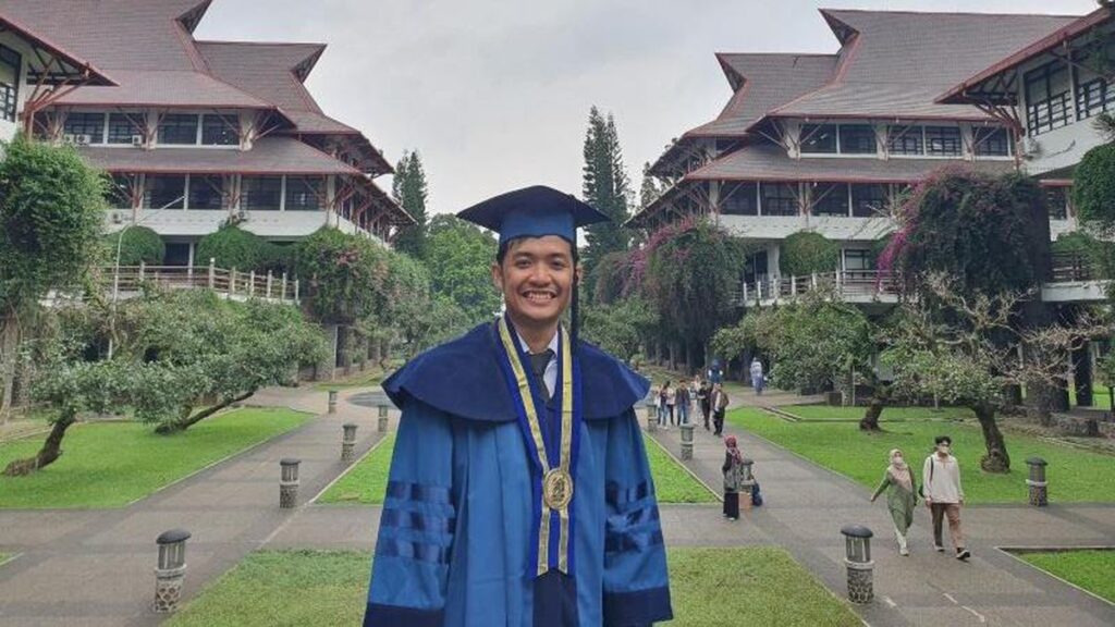 Kisah Inspiratif Jotti, Lulusan ITB dengan IPK S3 Hampir Sempurna & Karya Mendunia