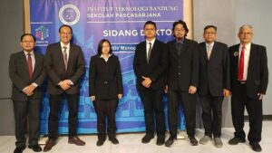 Kisah Inspiratif, Wisudawan S3 ITB di Usia Muda, Karya Ilmiahnya Mendunia!