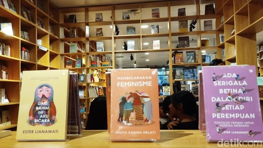 Resensi Buku, Tugas Mendikdasmen yang Bikin Penasaran, Ternyata Isinya…