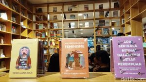 Resensi Buku, Tugas Mendikdasmen yang Bikin Penasaran, Ternyata Isinya…